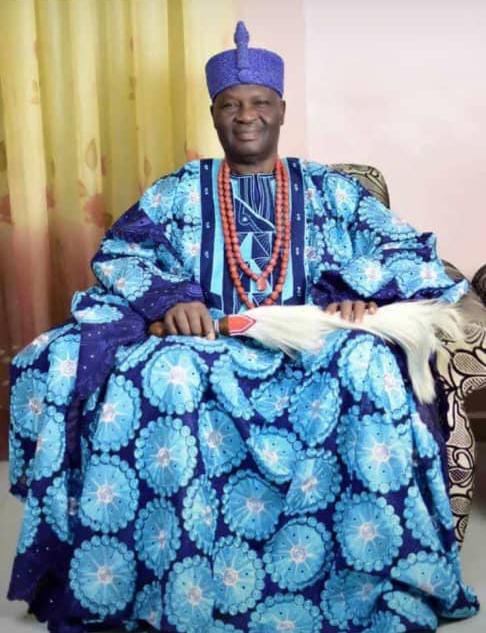 Retired Commissioner of Police, Alayeluwa Oba Emmanuel Adebayo FCIA, JP