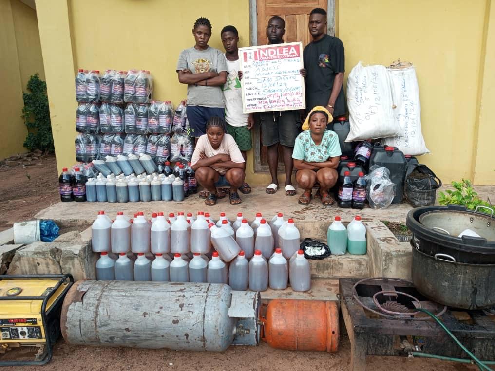 NDLEA bursted skuchies making factory at Sabo area of Shagamu where suspects were arrested: Kareem Jamiu; Oriyimi Ayo; Bamidele Wasiu; Rasheed Olarewanju; Ramota Lawal; Amudalat Olarewanju; and Adeniyi Omotosho