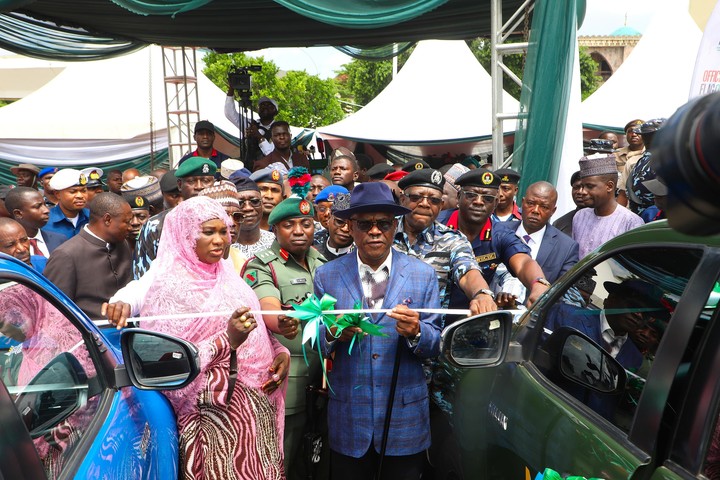 Honourable Minister of the Federal Territory Capital, FCT, Chief Barr. Nyesom Wike and FCT Head of Security Agencies during the presentation of 50 Operational Vehicles and Gadgets to the Nigerian Army, Police, NSCDC and other security agencies in the FCT