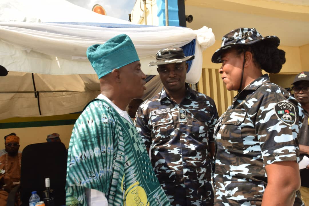 L-R: Chairman, PCRC Lagos State, Apostle Kehinde Showemimo; PPRO, Lagos State Command, SP Benjamin Hundeyin and DPO, Ojodu Division, CSP Elizabeth Oluwatoyin Opadola. 