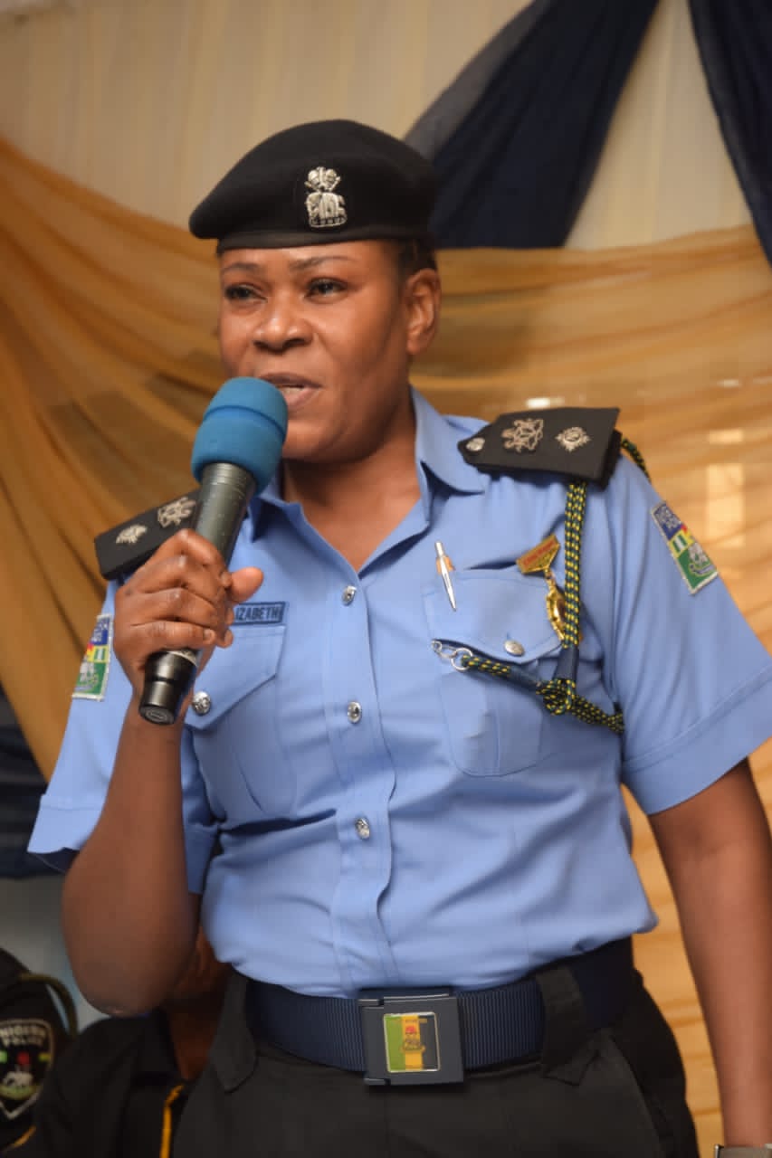 DPO, Ojodu Division, CSP Elizabeth Oluwatoyin Opadola giving her welcome speech during ACP Okafor's familiarization visit to community stakeholders and Ojodu Police Division...