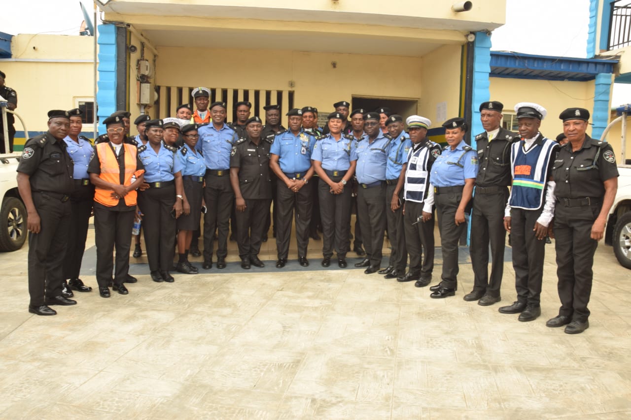 Cross session of Ojodu division police officers with Commander, Area F, ACP Paul Azuka Okafor